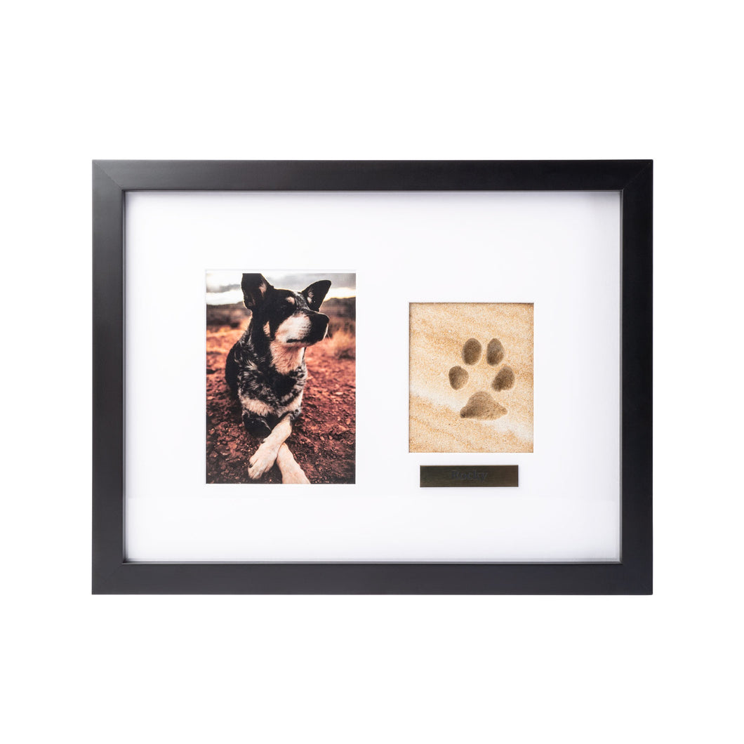 Lasting Impressions Frame With Stone Paw Print