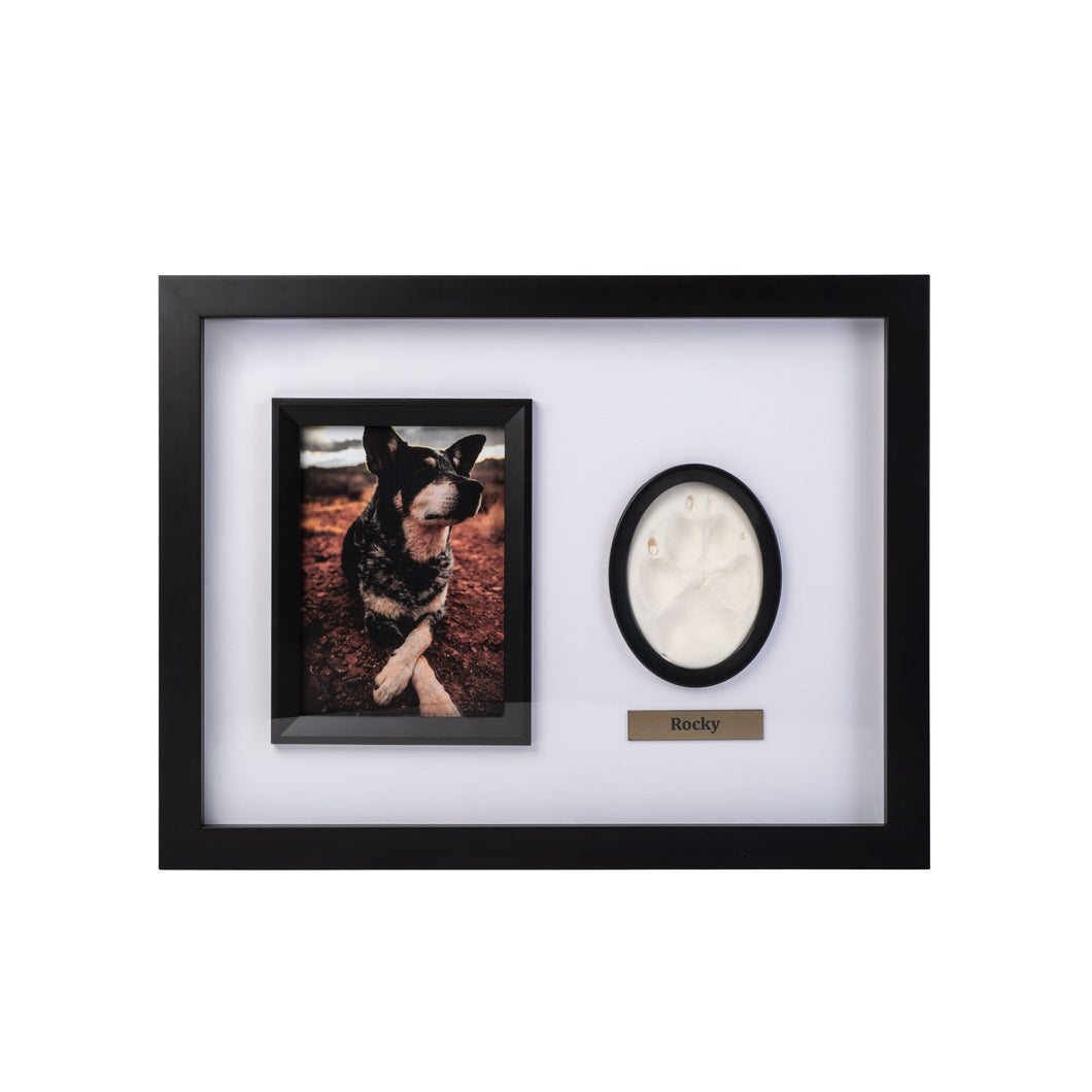 Lasting Impressions Frame With Single Clay Paw Print
